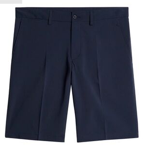 J. Lindeberg golf shorts - men’s size 40 navy